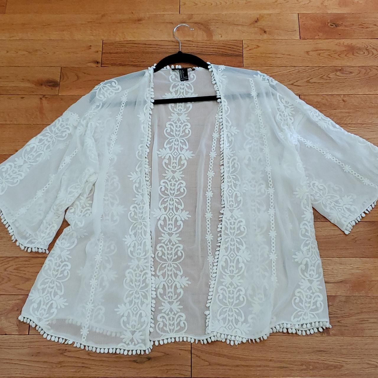 Forever 21, lace kimono Depop