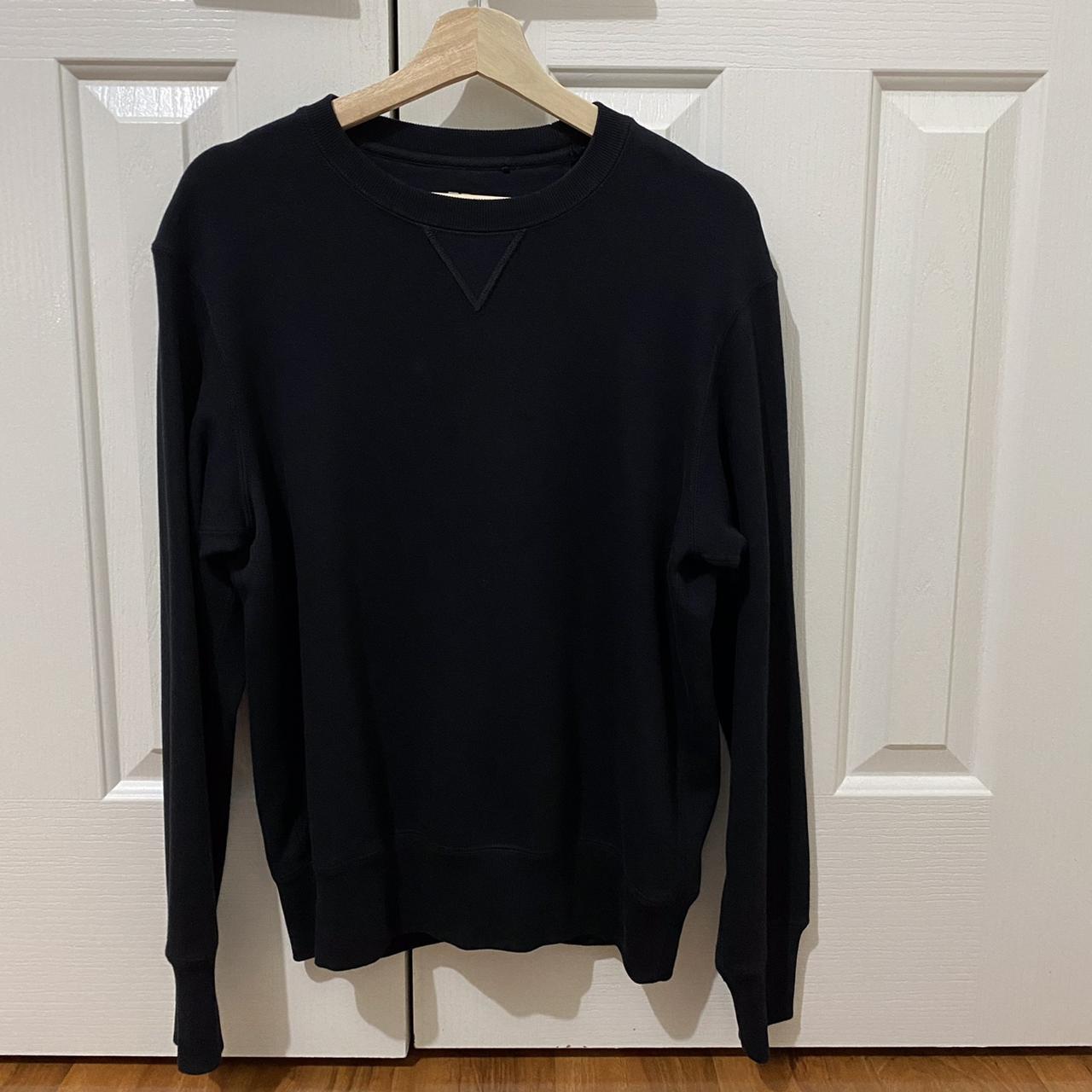 Uniqlo long sleeve sweatshirt in a relaxed cut worn... - Depop