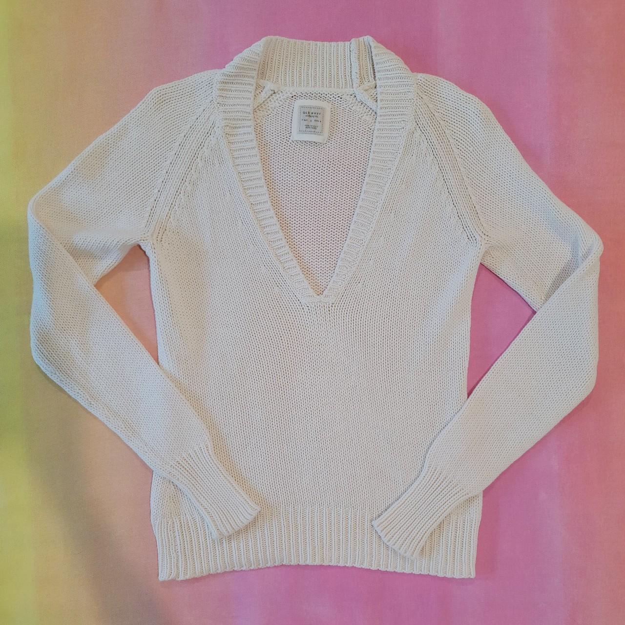 Old Navy Cream Sweater Adorable vintage y2k v neck... Depop