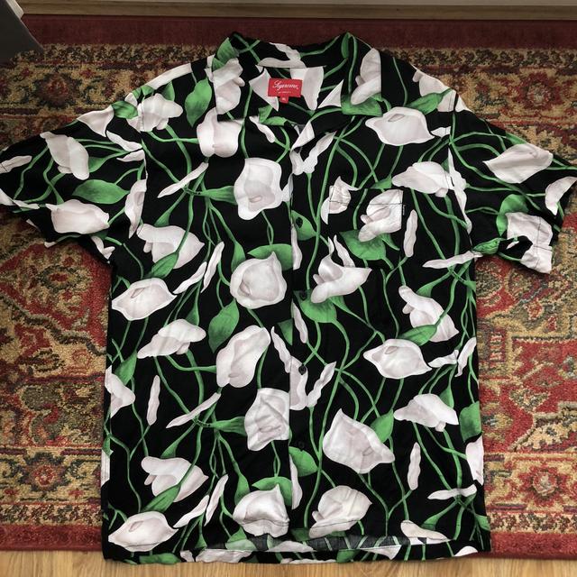 Supreme Lily's Rayon shirt Size XL 9/10 condition - Depop