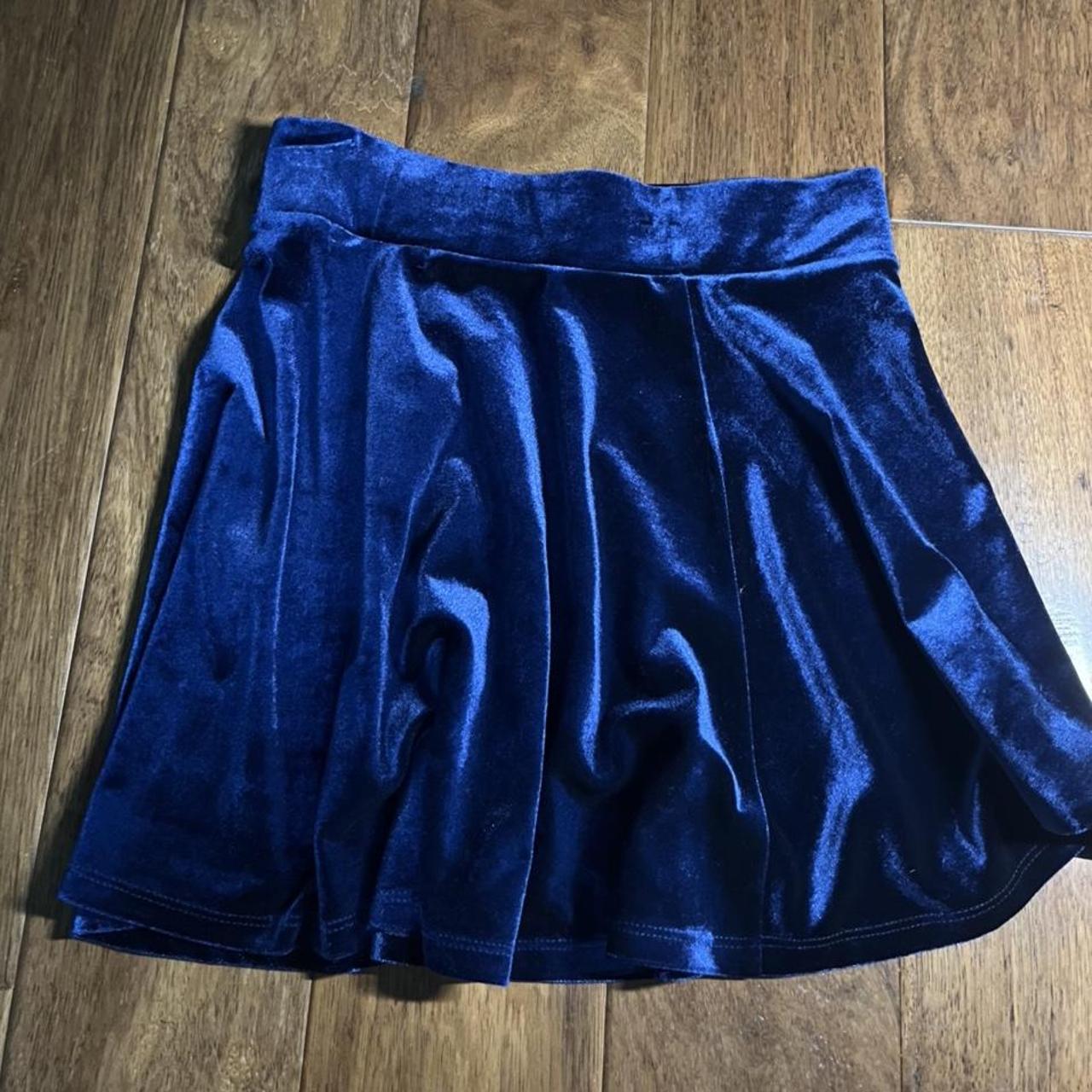 Blue velvet skirt forever 21 best sale