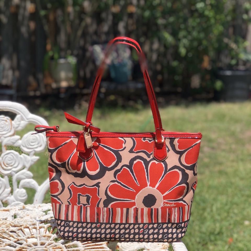 Coach poppy 2025 flower tote