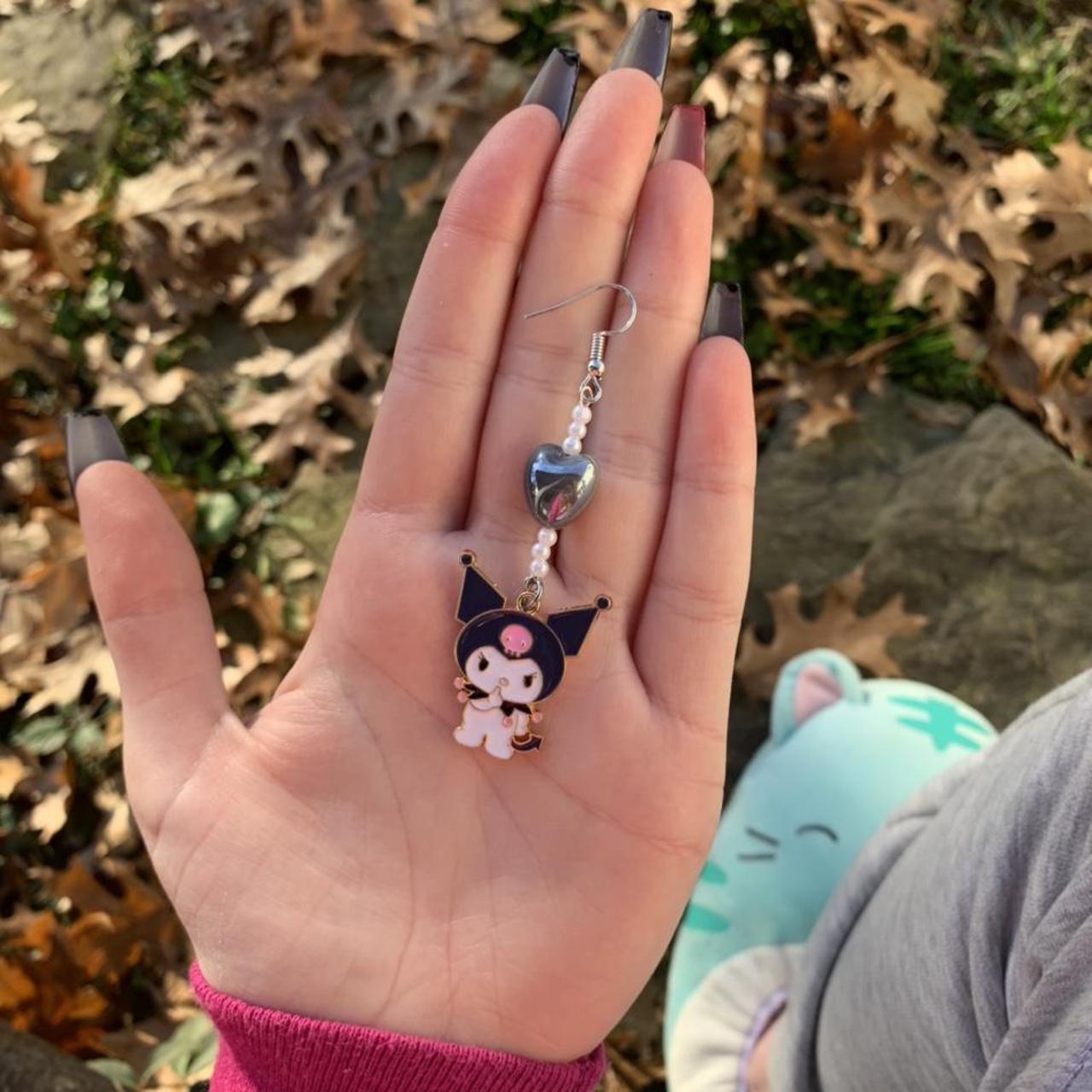 Women's Black and Pink Jewellery (2)