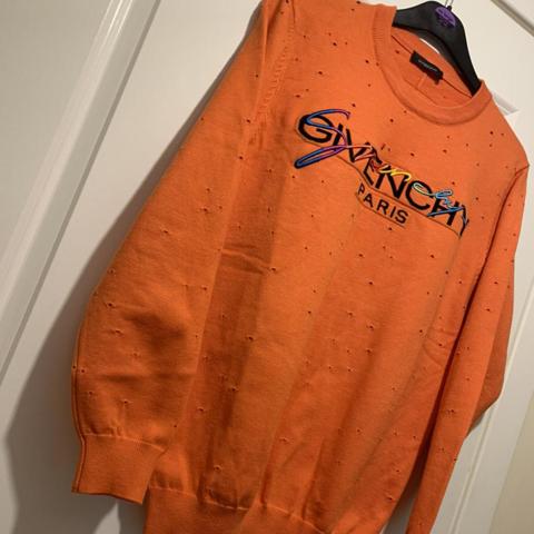 Orange 2024 givenchy sweatshirt