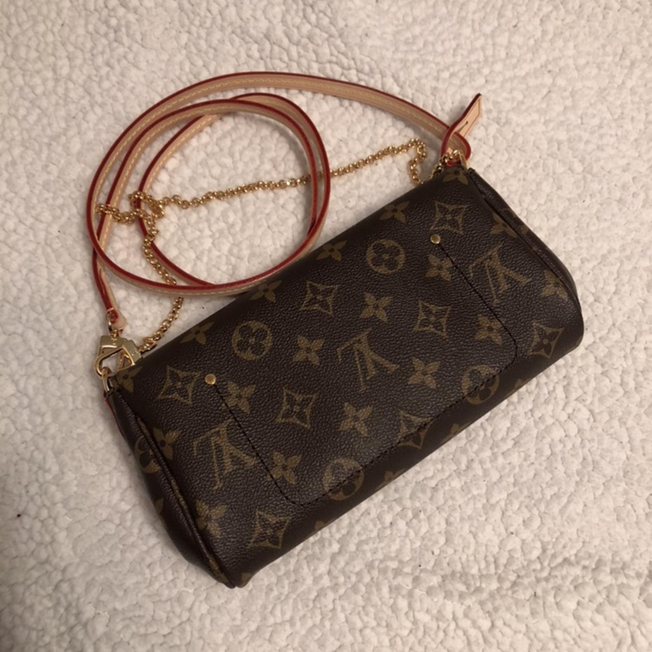 Louis Vuitton Looping Purse excellent pre loved - Depop