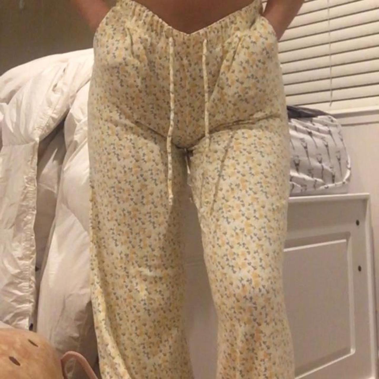 Product Image 2 - 🌻 soft pajama bottoms 🌻
sold