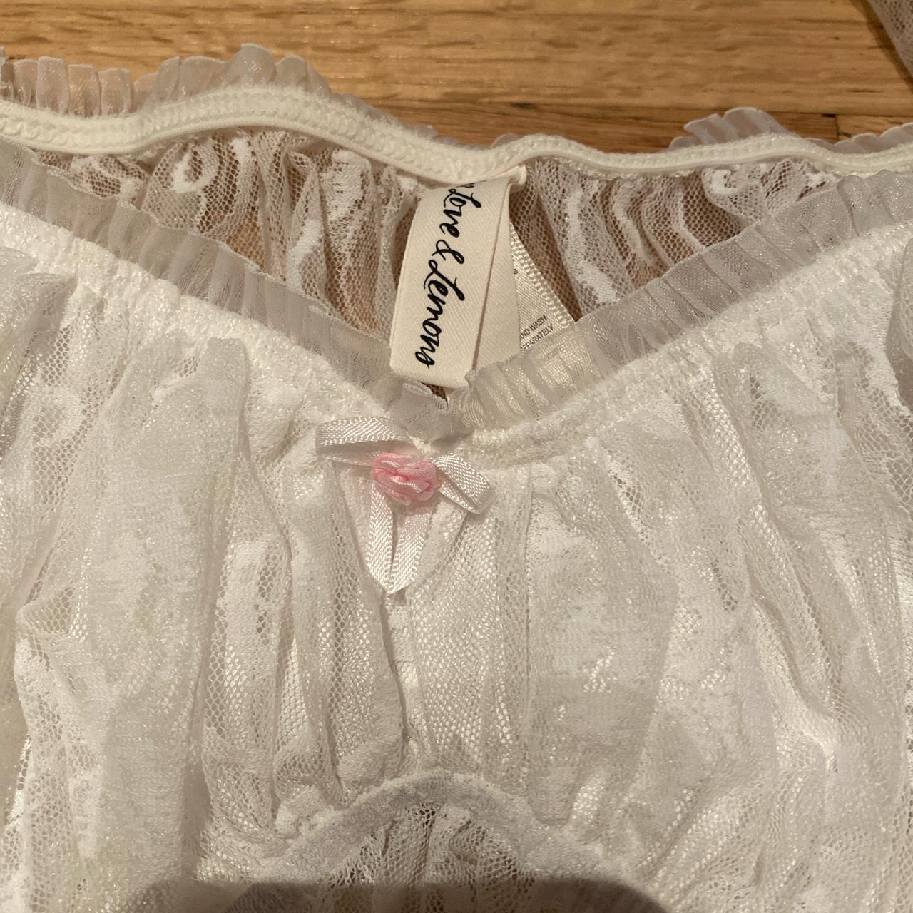 For love and lemons lace girly top. Size xs never worn - Depop
