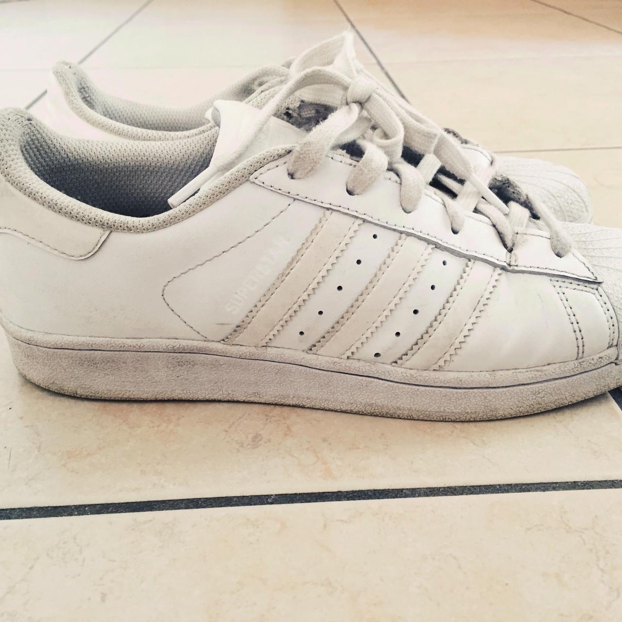 Vendo Adidas Superstar bianche usate. shoes scarpe. Depop