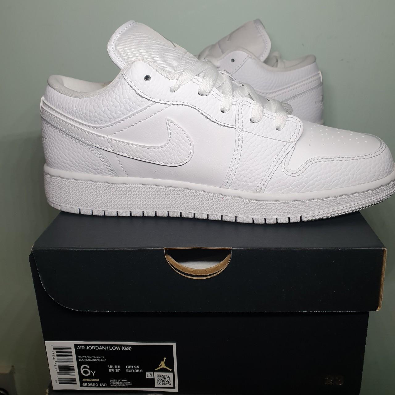 jd1 low triple white