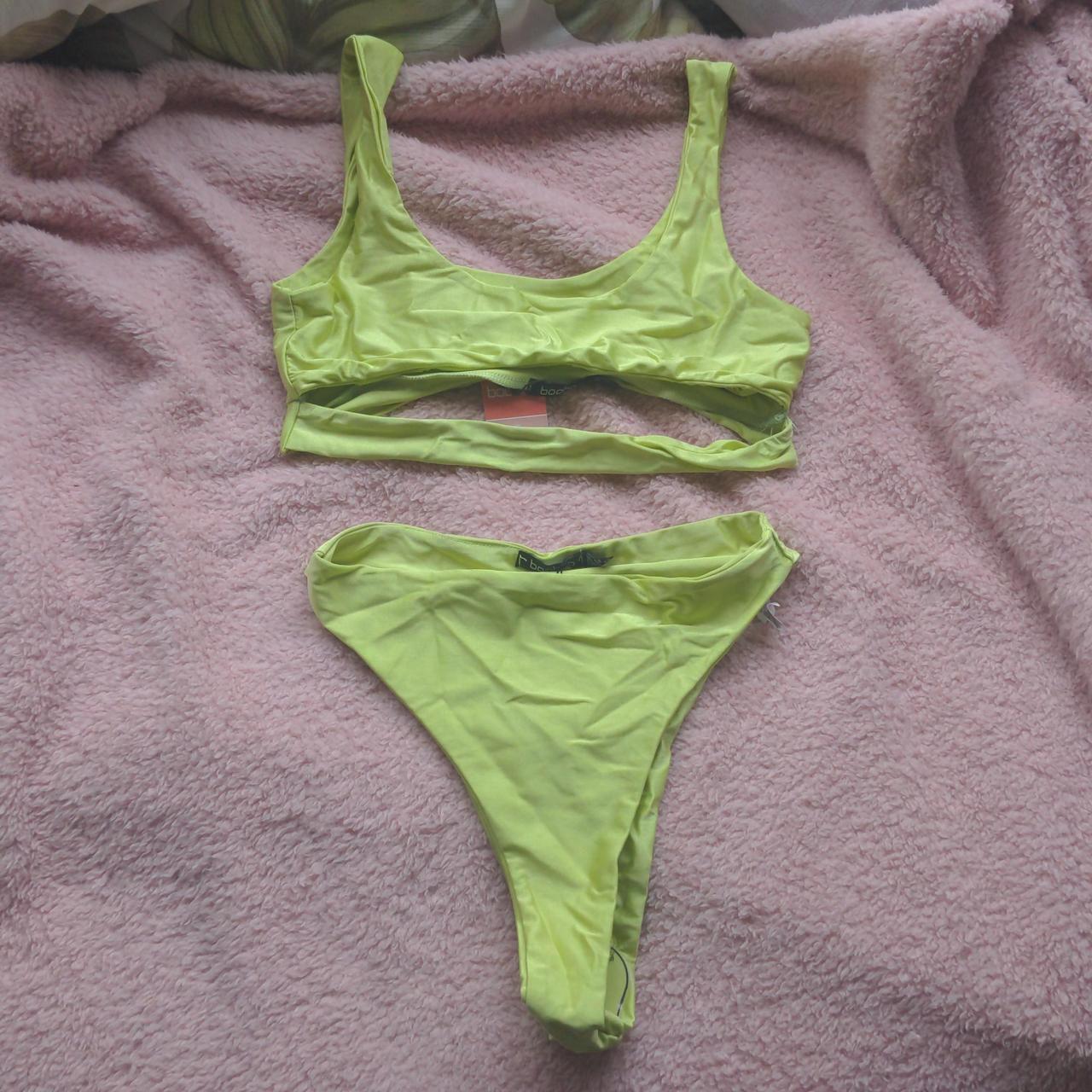 Boohoo Women's Green Depop