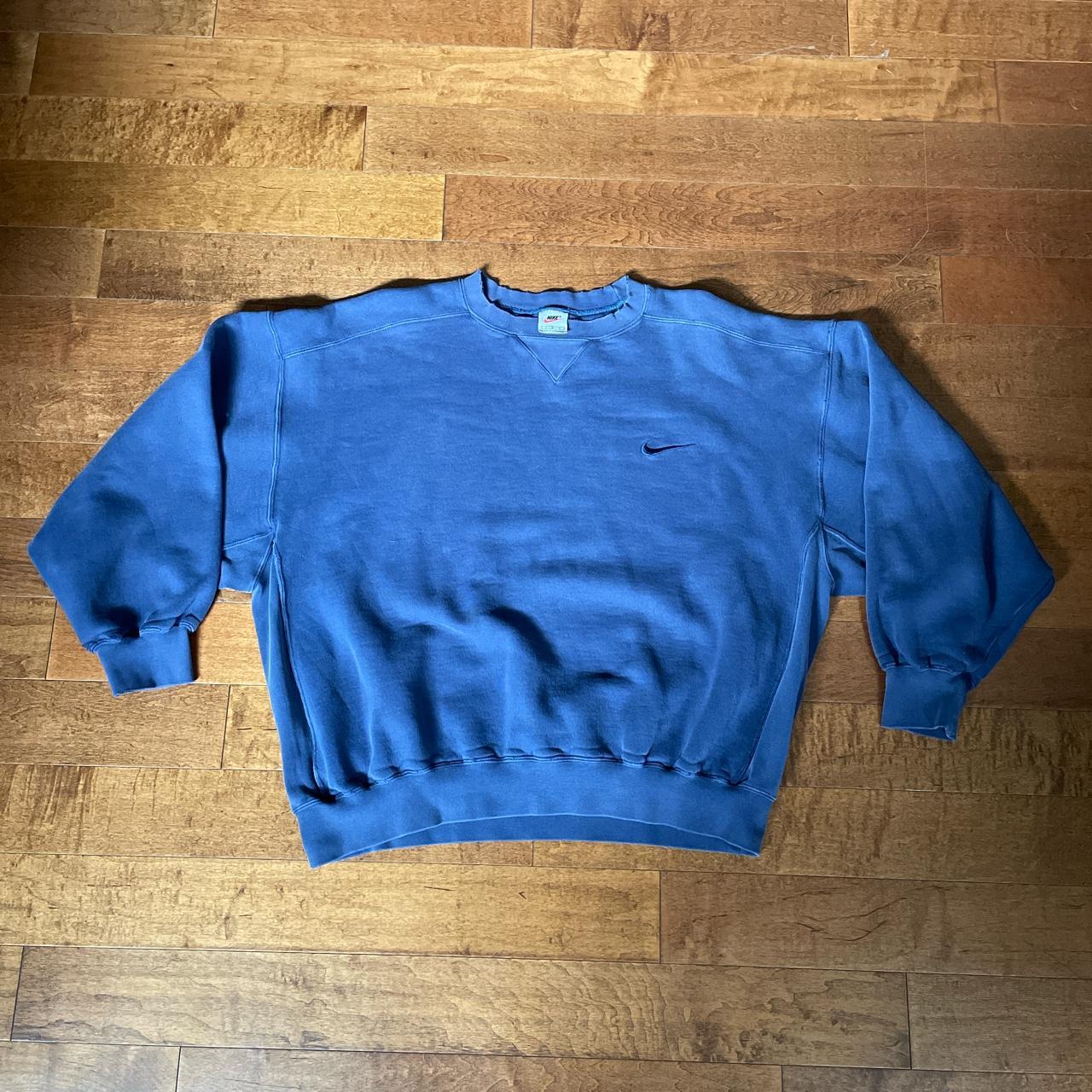 Vintage nike crewneck online depop