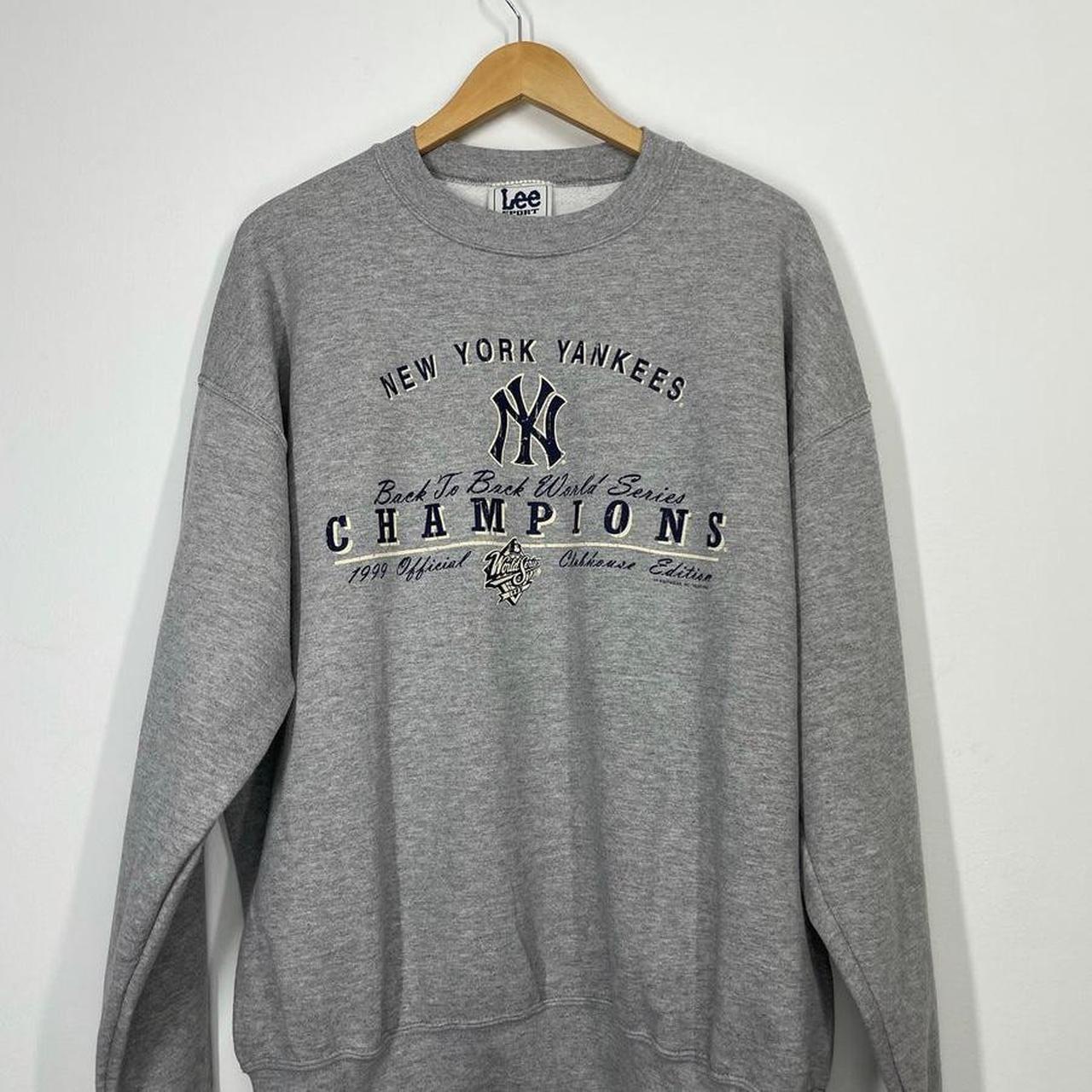 VINTAGE New York Yankees Sweatshirt - Depop