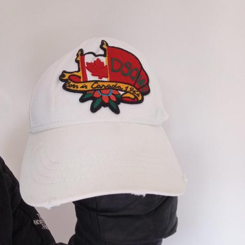 casquette blanche dsquared