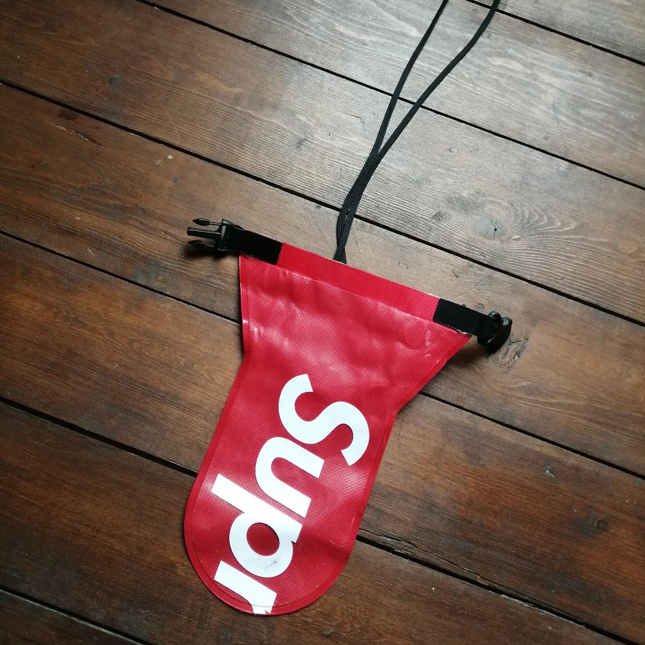 Supreme shop waterproof pouch