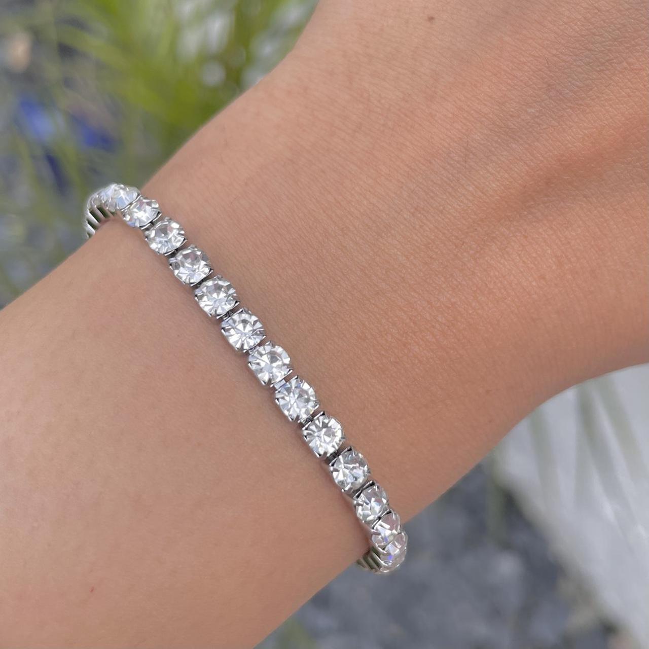 Diamond tennis hot sale bracelet extender