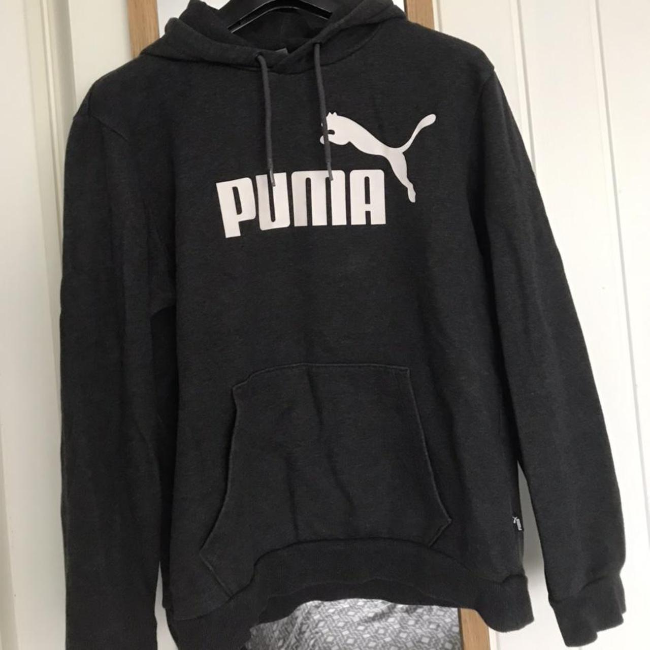 Puma Men's Hoodie | Depop