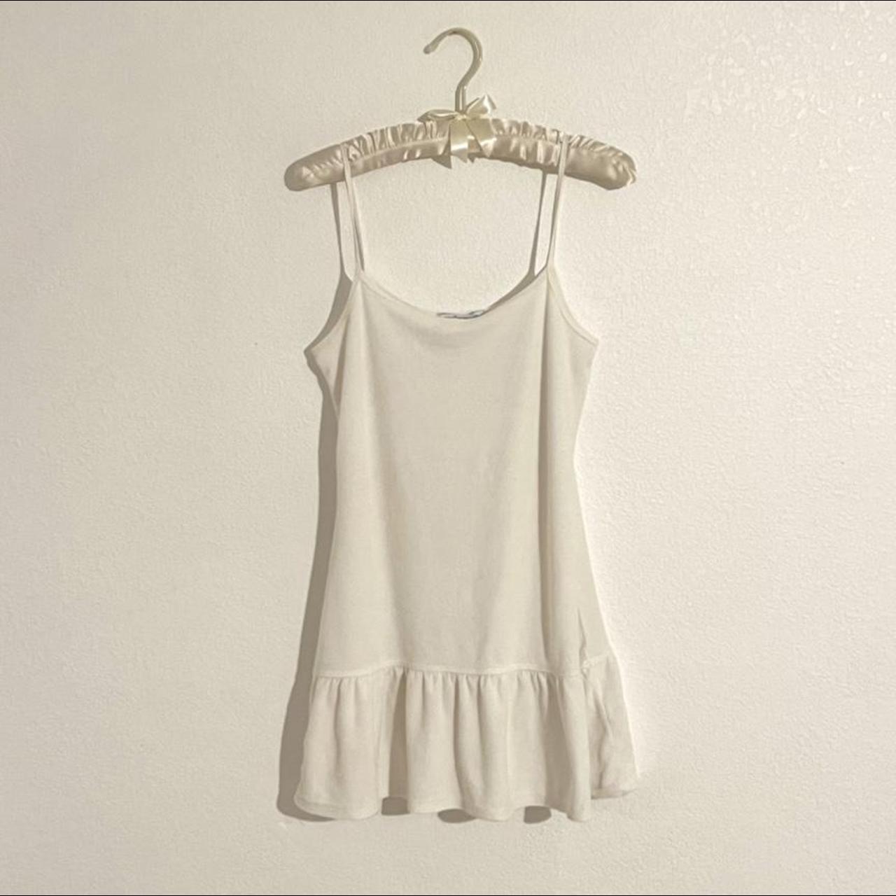 ♡⋆.ೃ࿔ white terry cloth dress ⋆.ೃ࿔♡ super cute... Depop