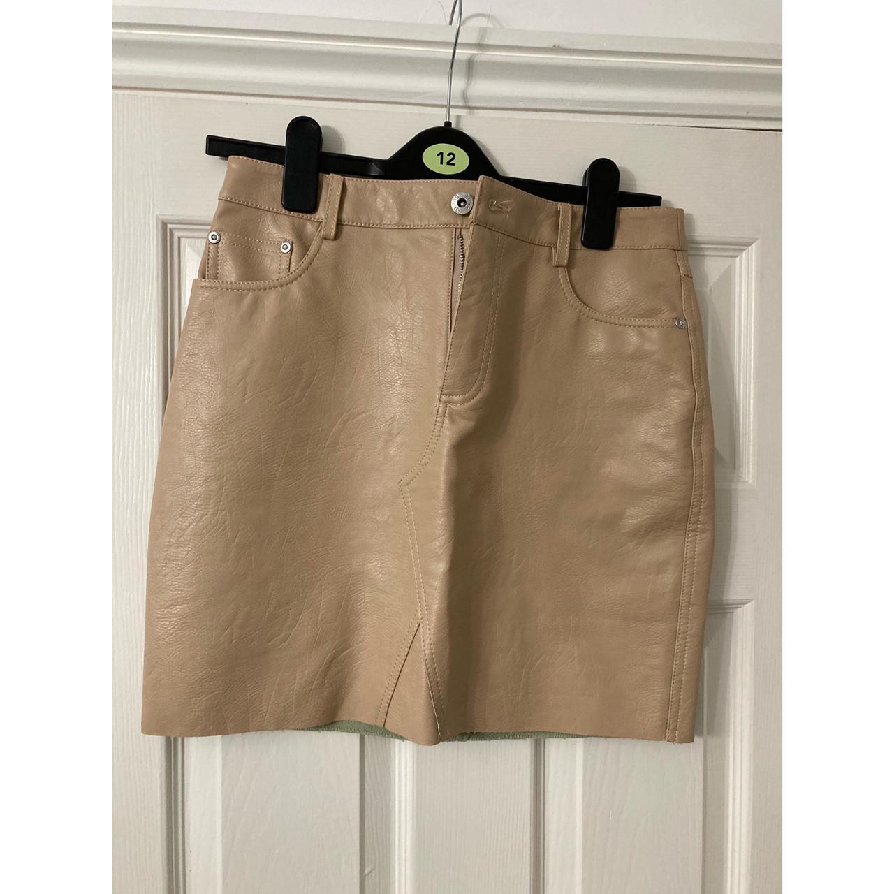 River Island Women's Skirt | Depop