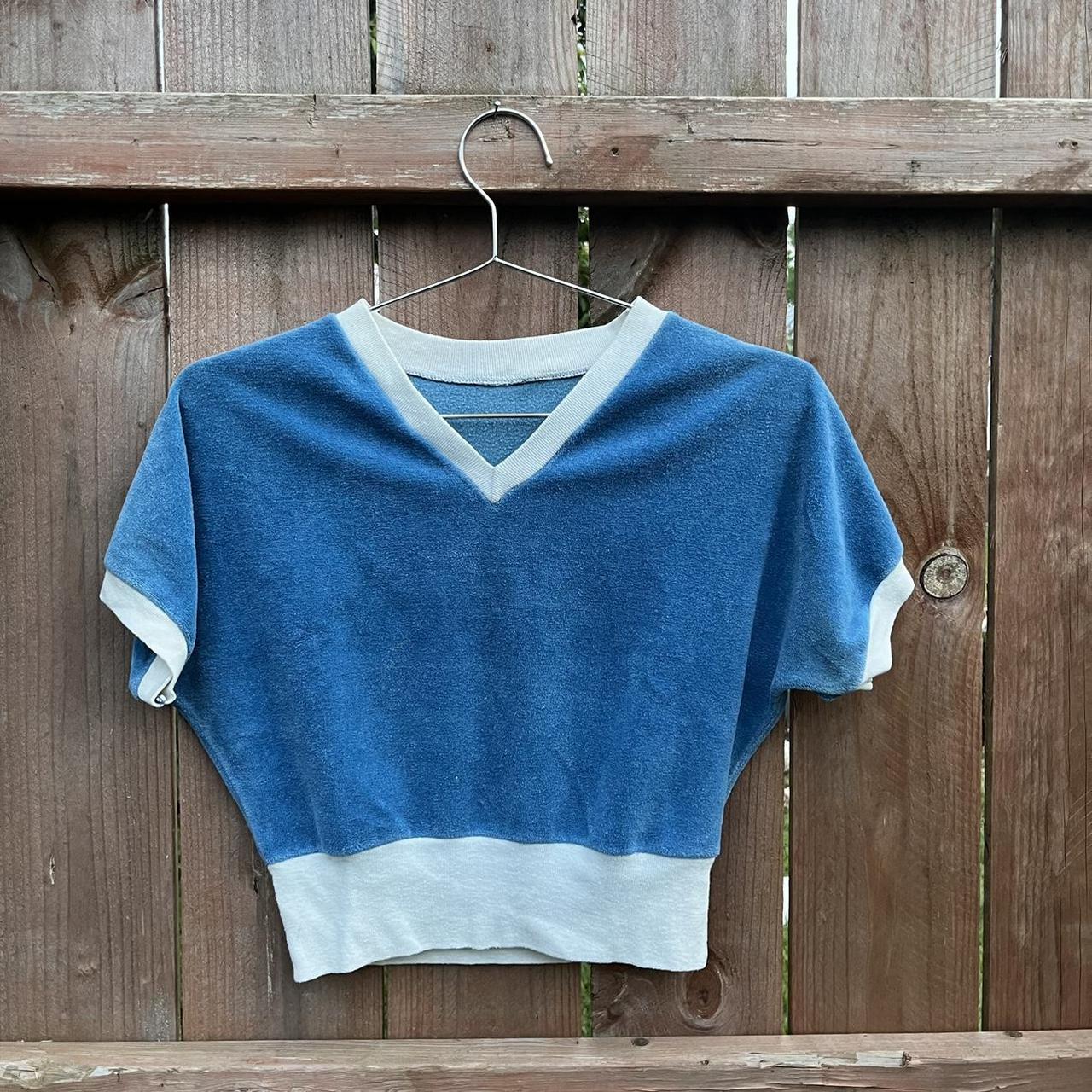 cute vintage 70s top. terry cloth size... - Depop