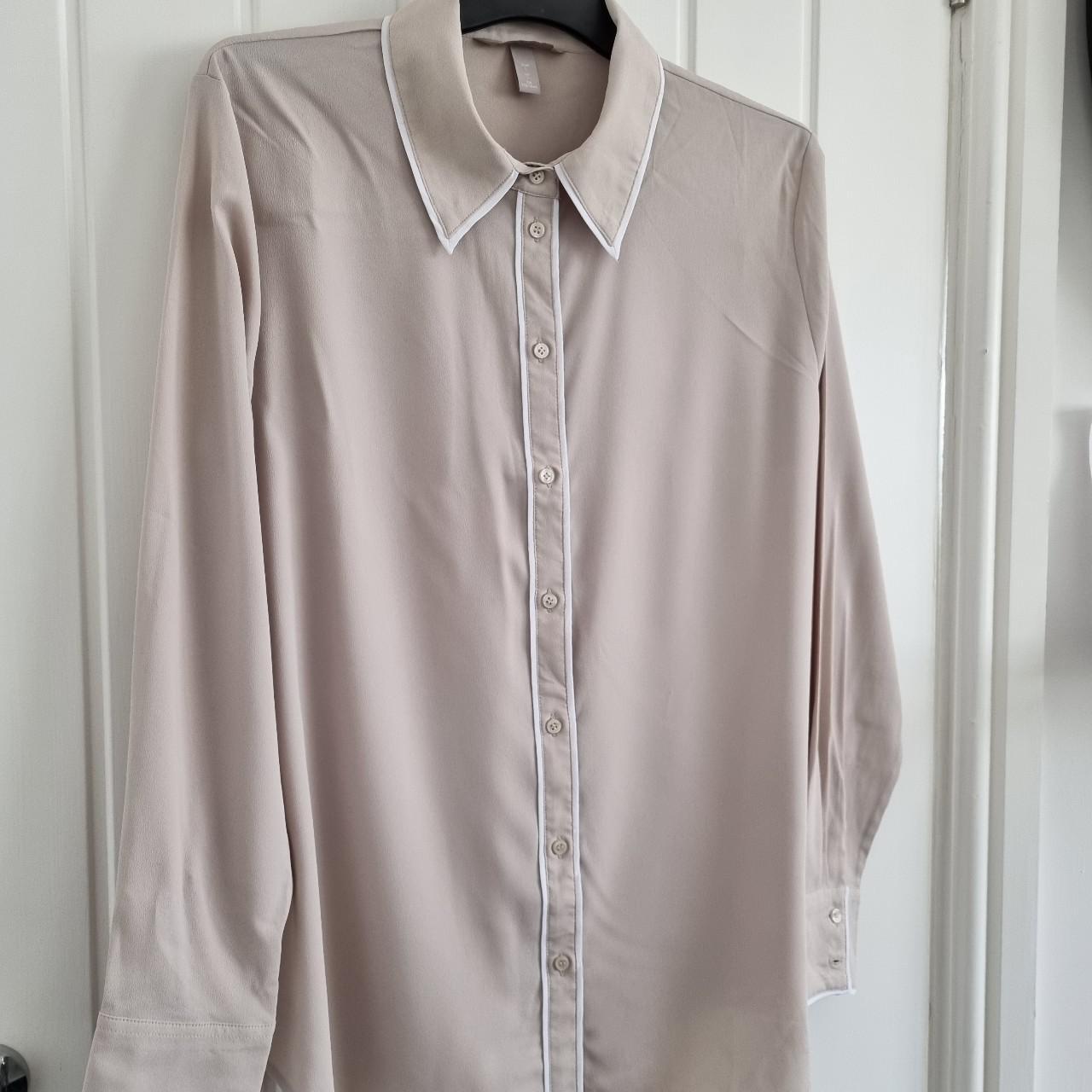 H&M Women's Cream and Tan Blouse | Depop