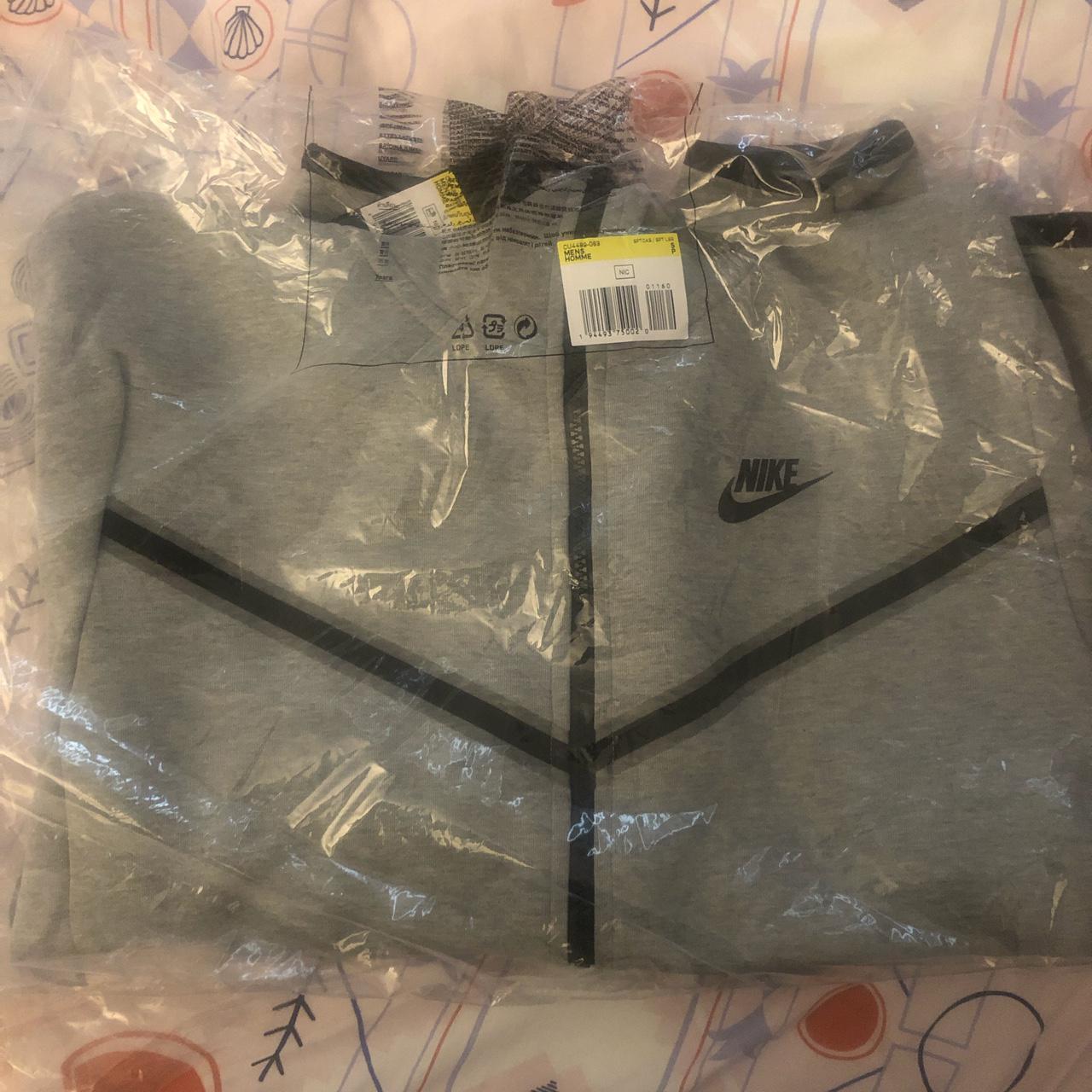 mens nike tech fleece jumper