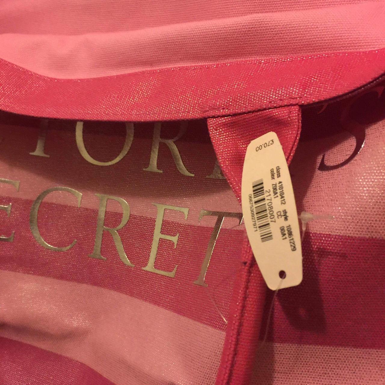 Victoria secret purse Brand new sage green/ aqua - Depop