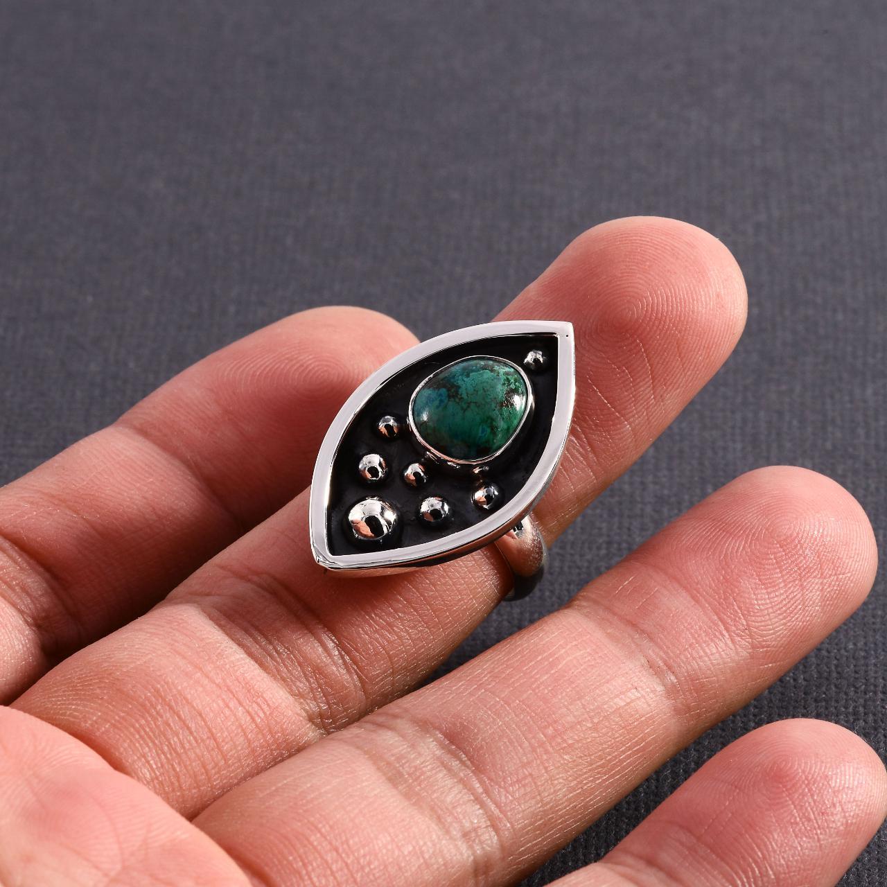 Product Image 1 - Sterling 925 Chrysocolla Ring

Sterling Silver

Size