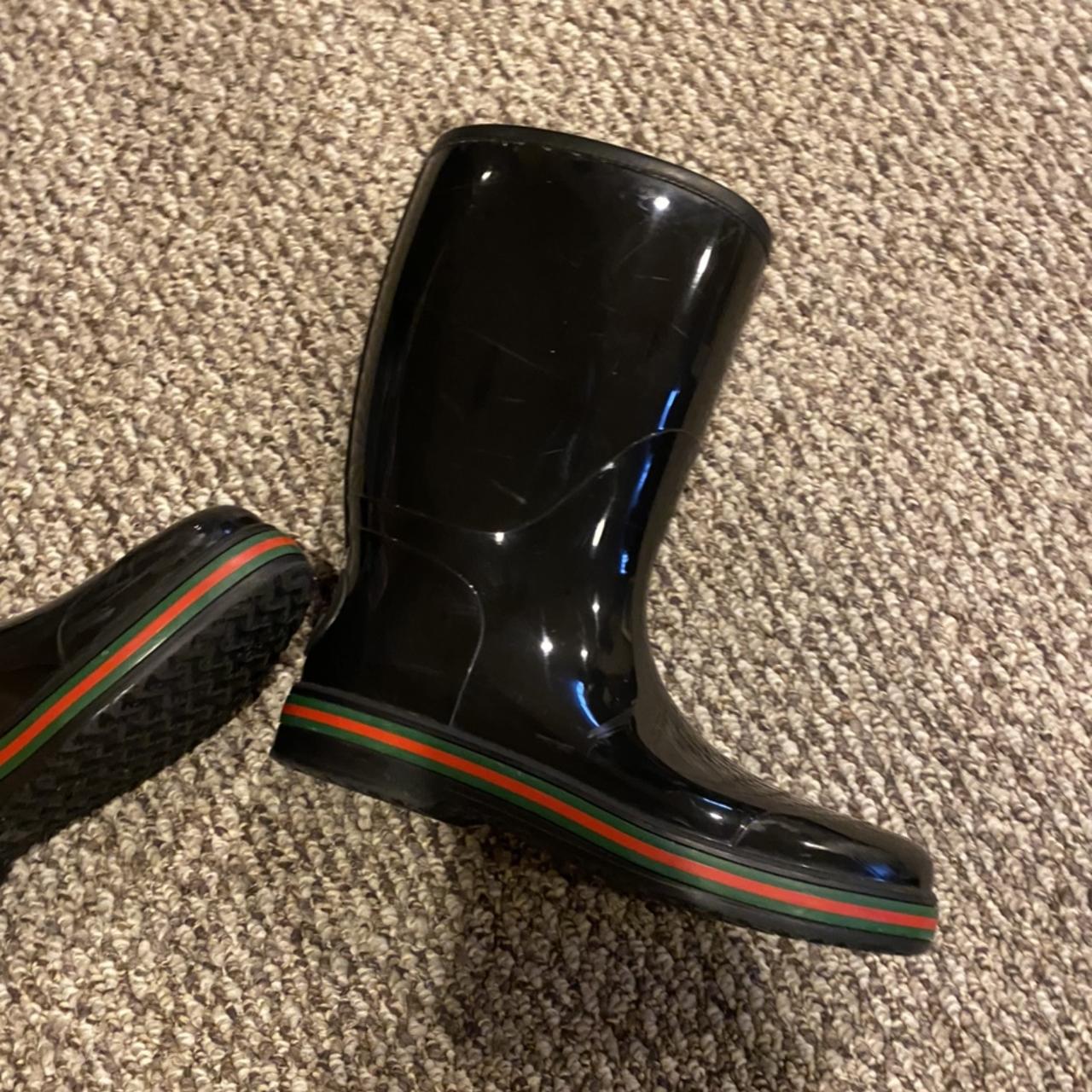 Size 36 Gucci rain boots - Depop