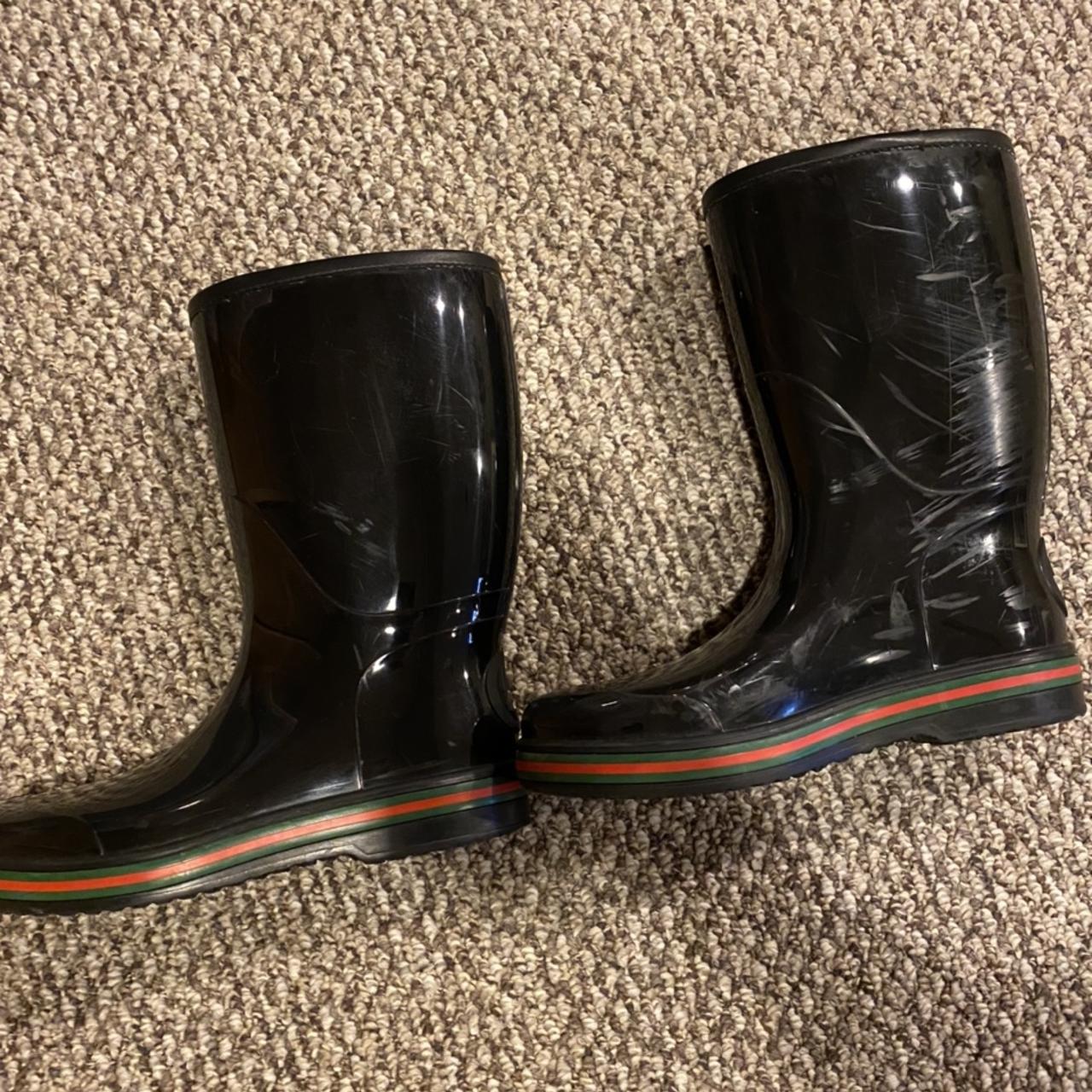 Size 36 Gucci rain boots - Depop