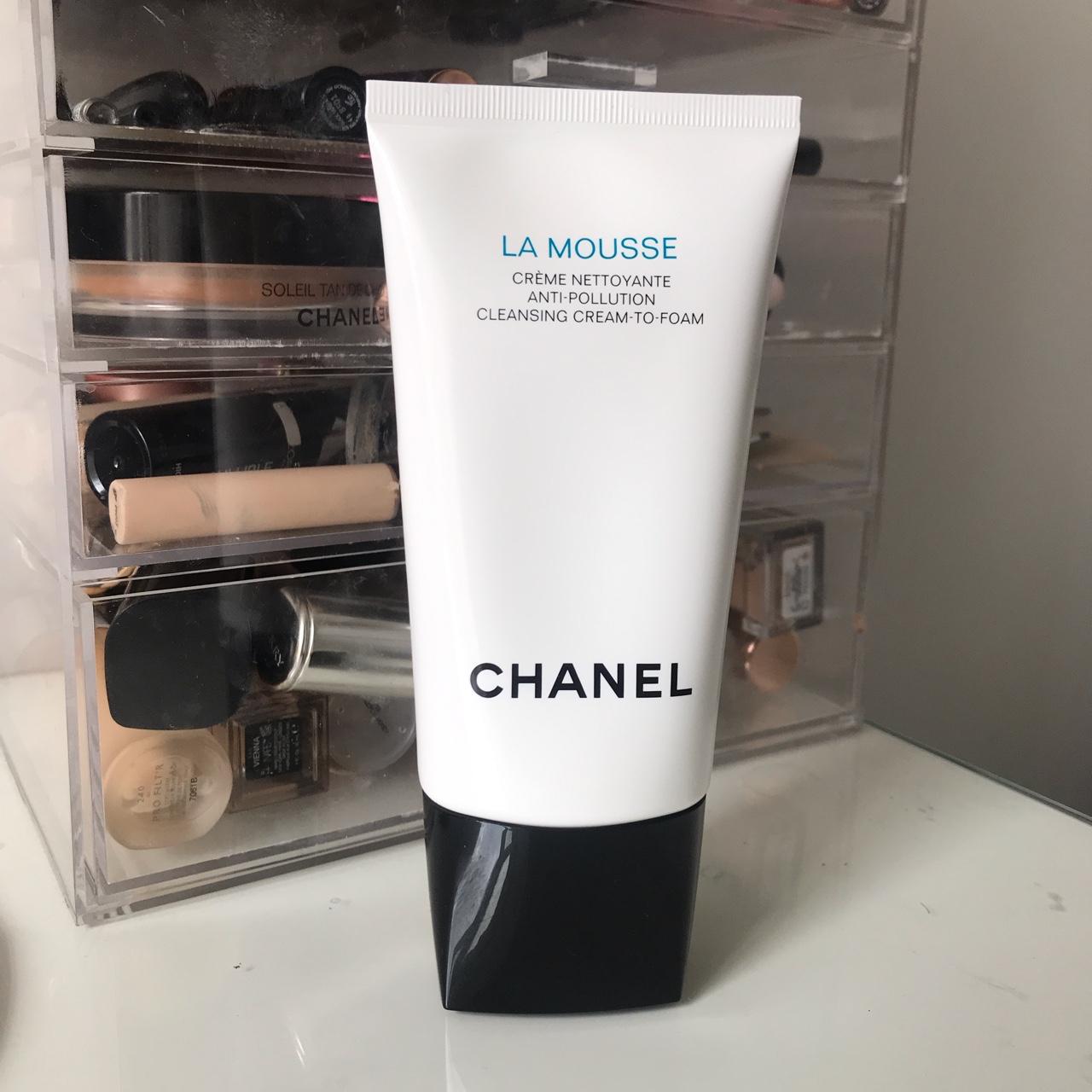 Chanel La Mousse cleanser. Anti pollution 