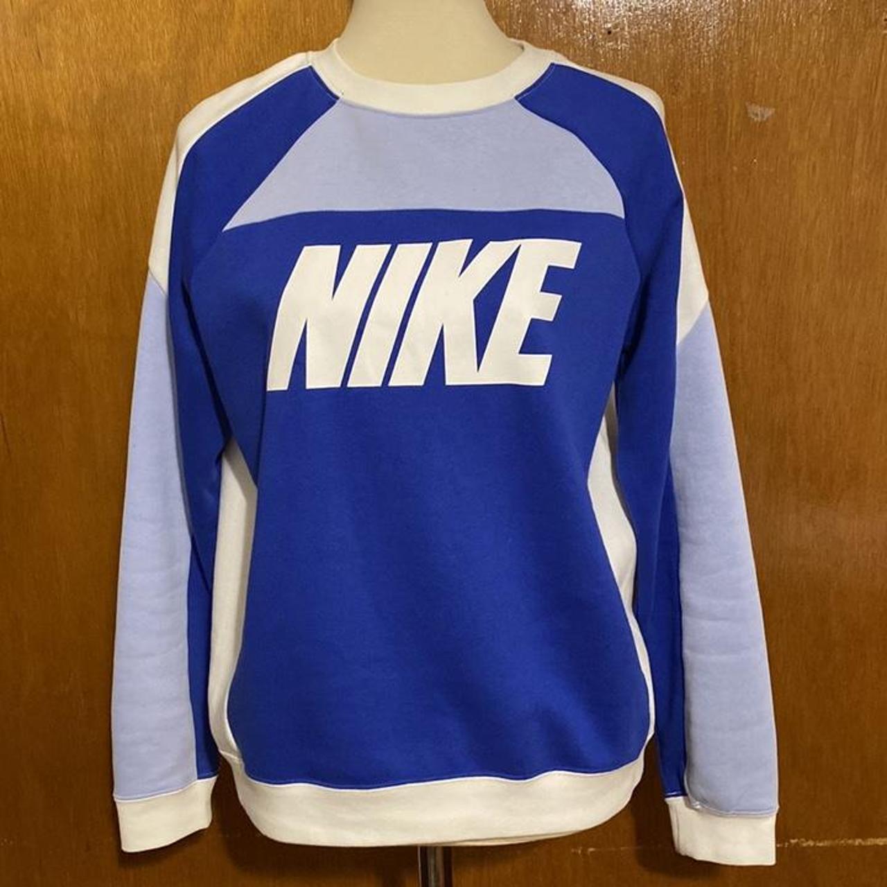 Color block nike sweatshirt on sale