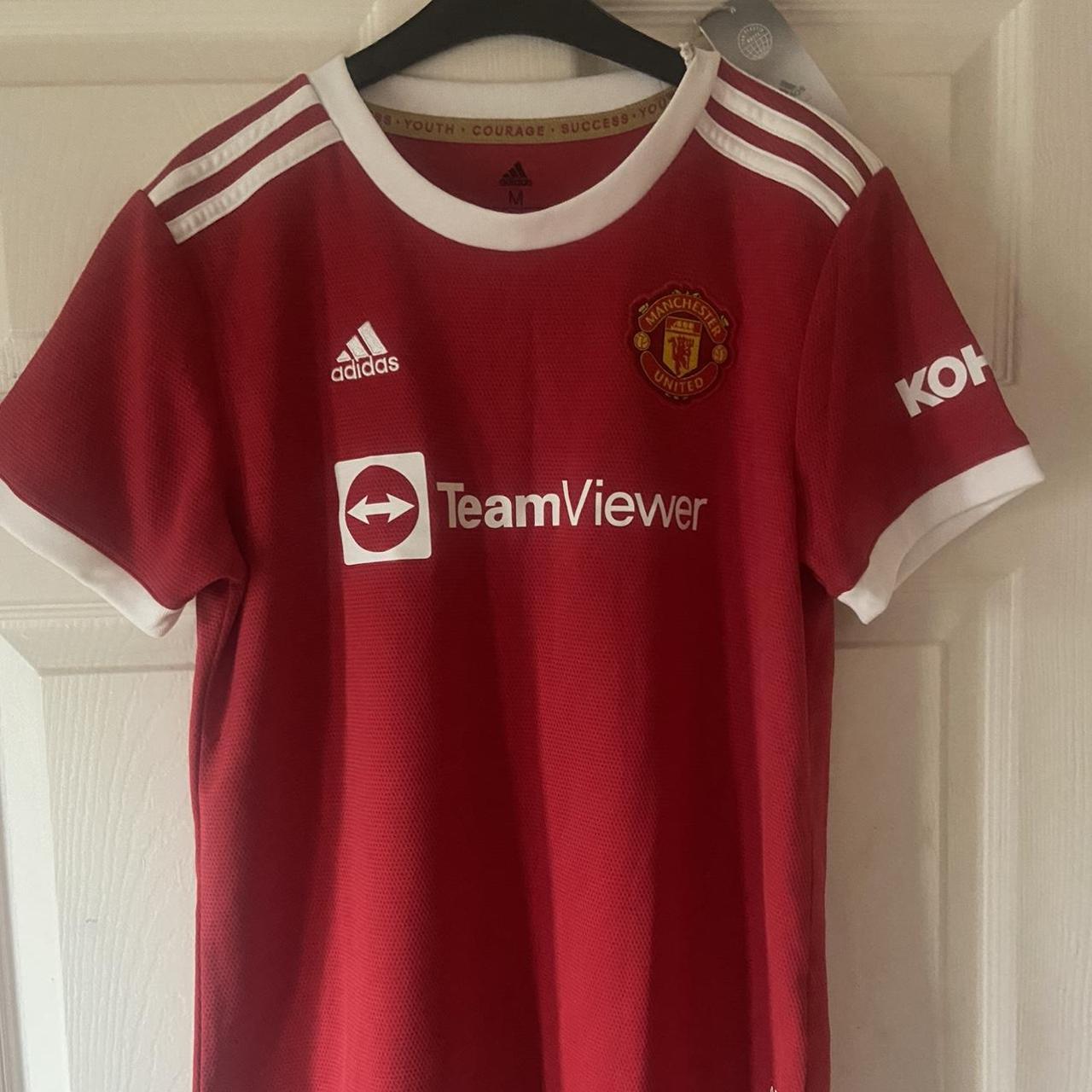 Woman’s Manchester United top, size M brand new... - Depop