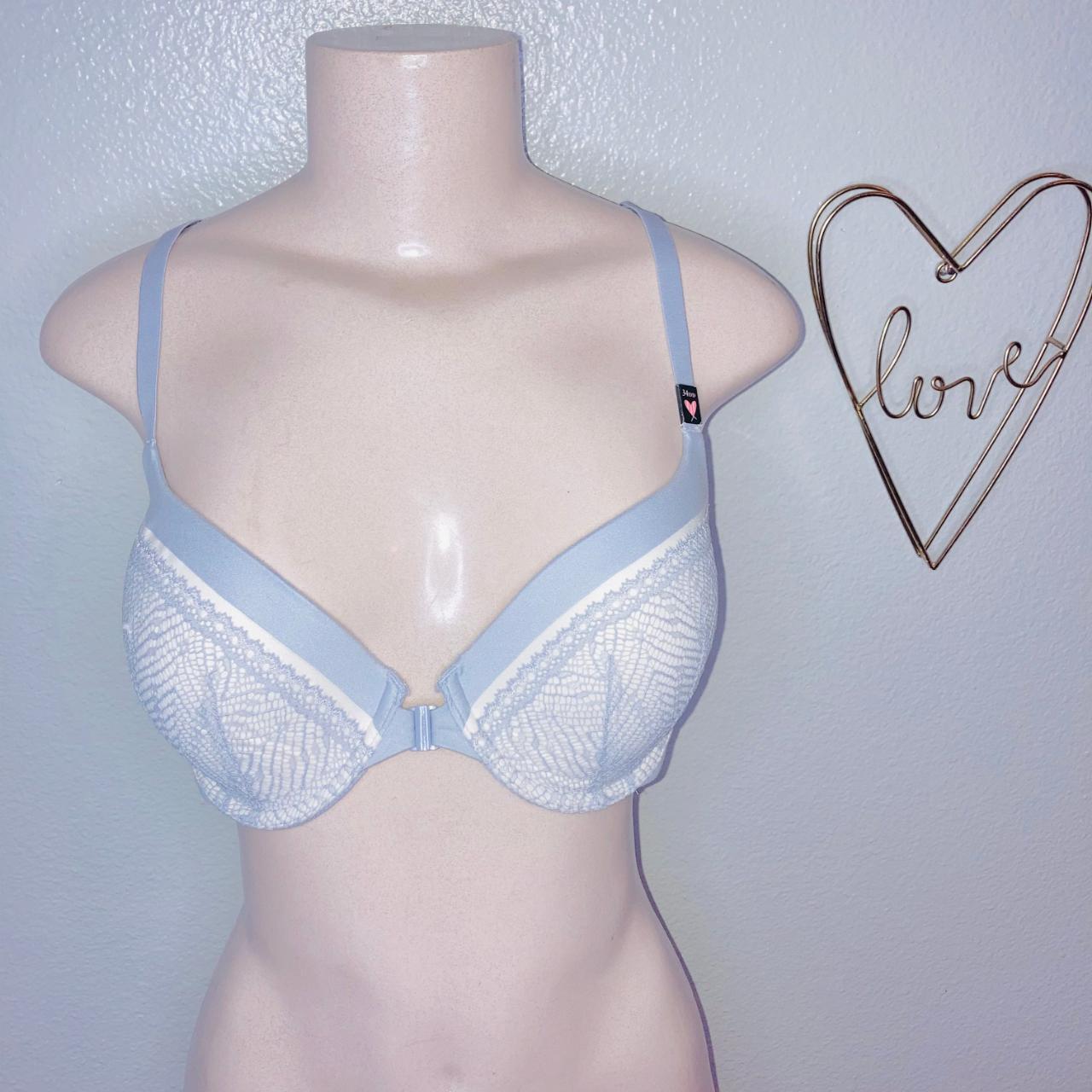 Women's Victoria's Secret bra lined demi Size - Depop