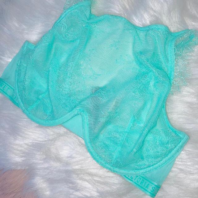 High neck army green Victoria secret bra - Depop