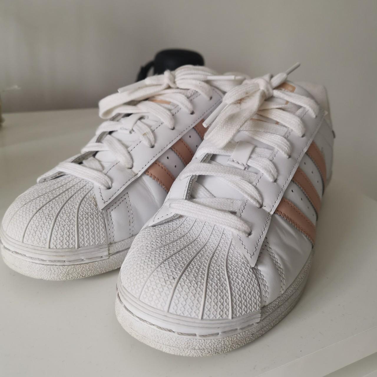 Womens Adidas superstar Worn handful