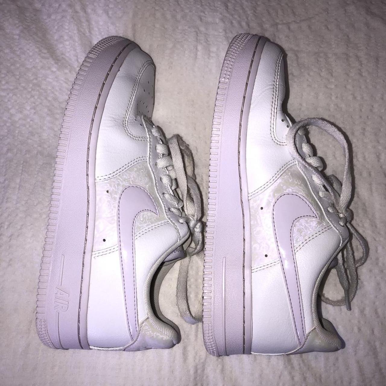 Nike Air Force 1 ‘07 white pearlised trainers Size... - Depop