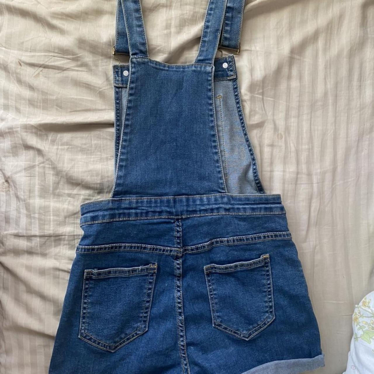 cute overalls!!! fits a size xs/s #tanktop... - Depop