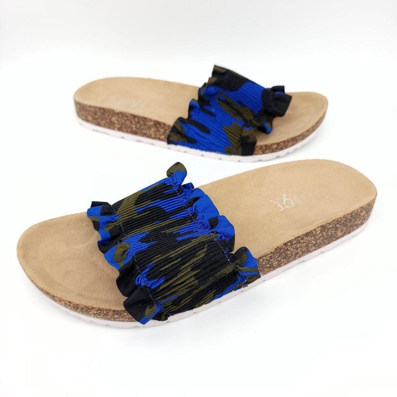 Rouge helium shoes online sandals