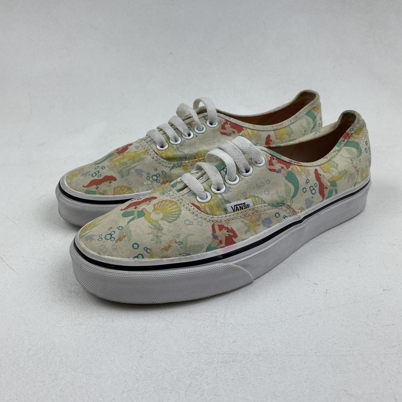 vans ariel