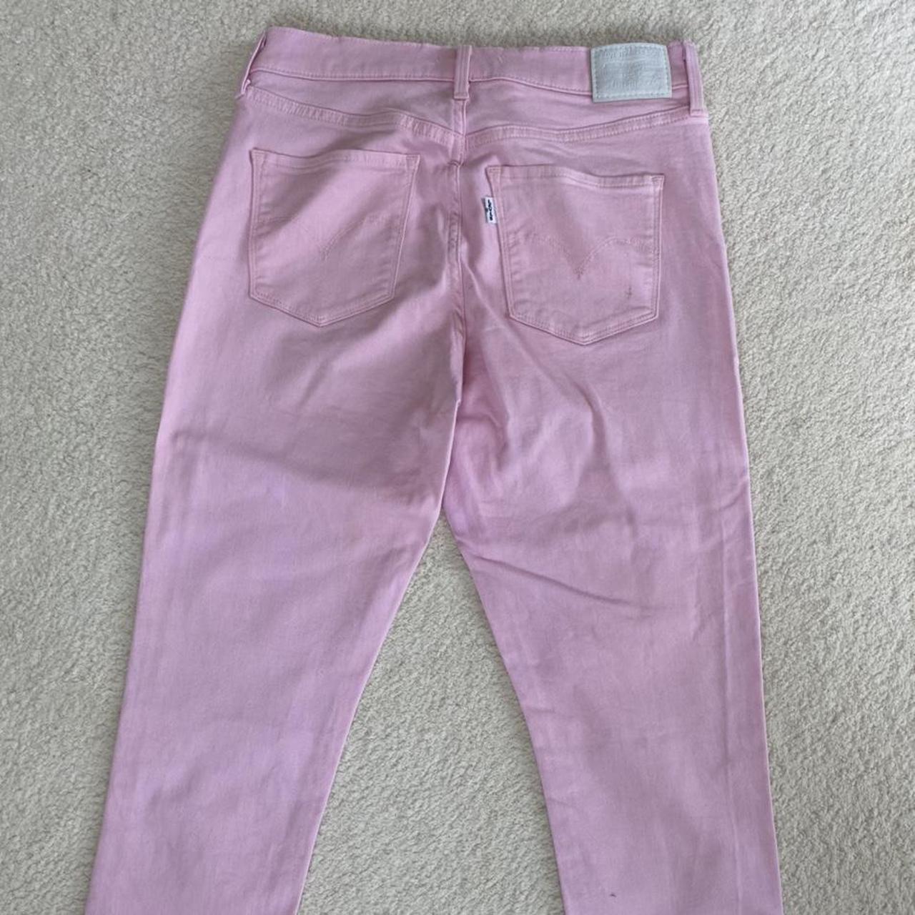 Levi's Women's Pink Jeans | Depop