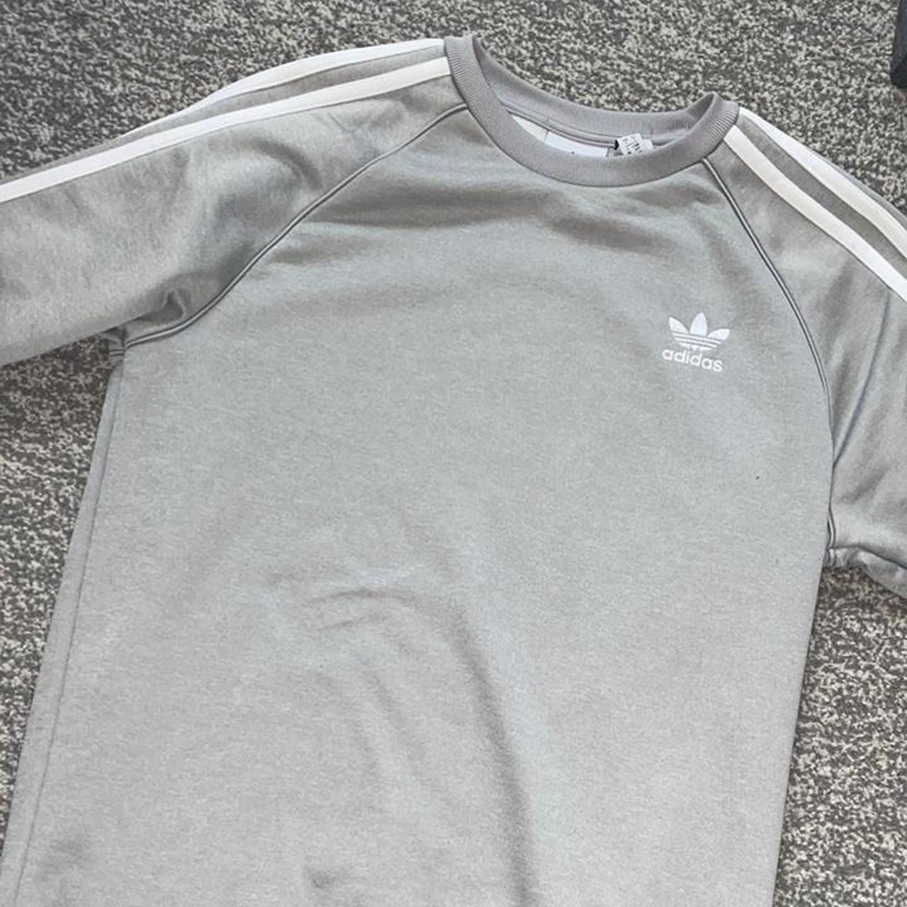 Adidas Men's Grey and Silver Jumper Depop
