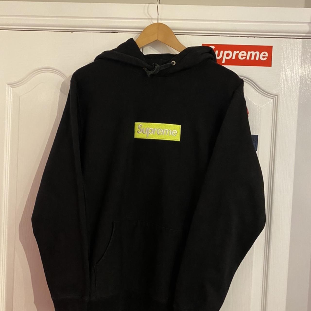 Lime supreme hotsell box logo