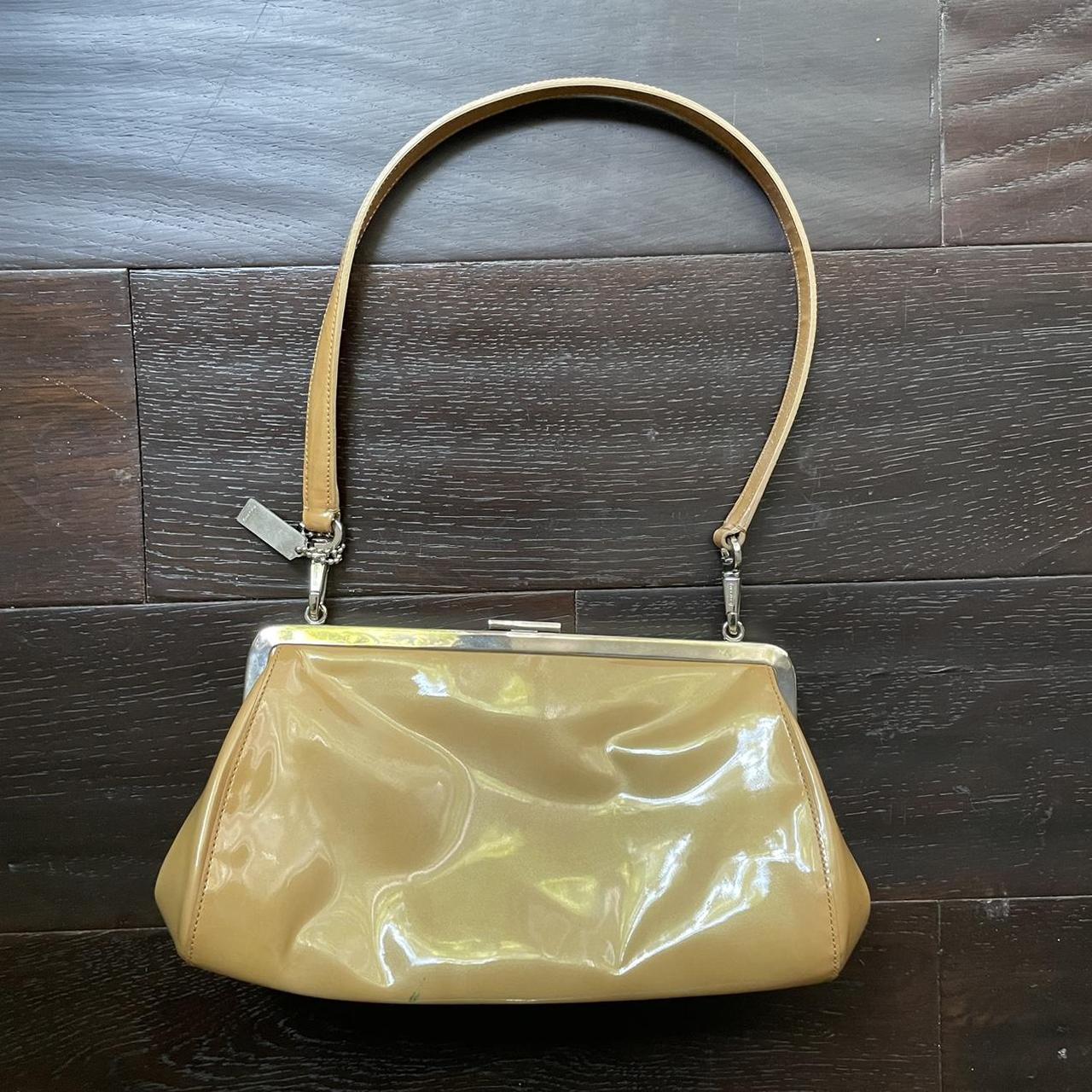 Samantha Vega crossbody bag purse Brand New! | Purses and bags, Purse brands,  Pink crossbody bag