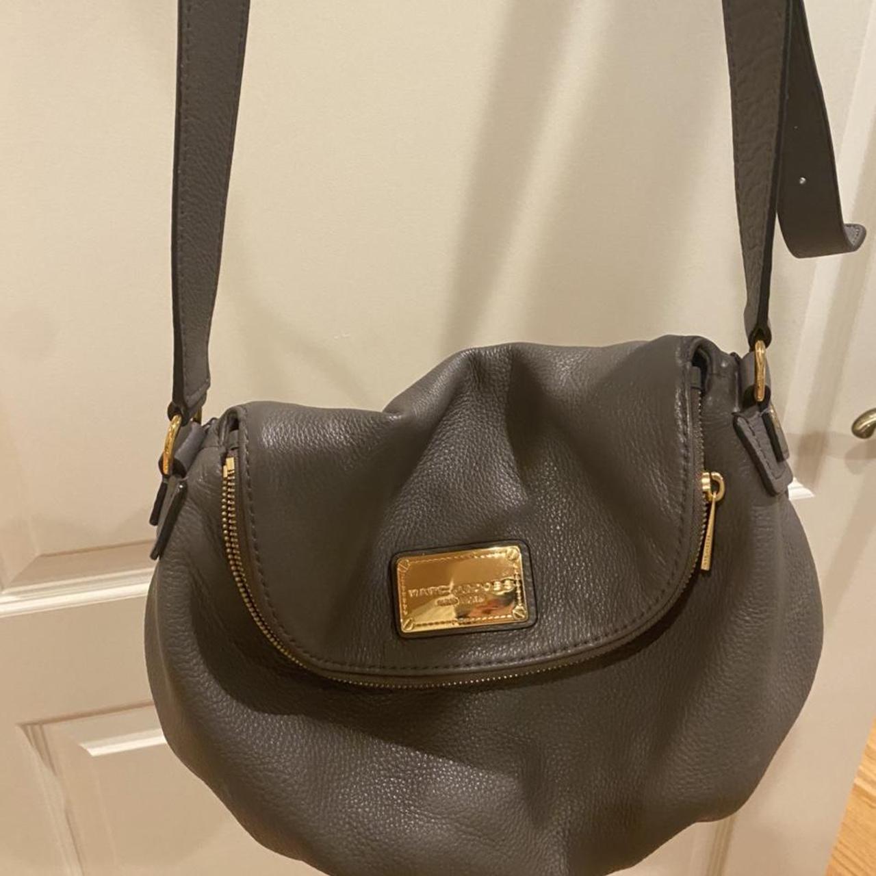 Authentic Marc Jacobs crossbody messenger bag. Very... - Depop