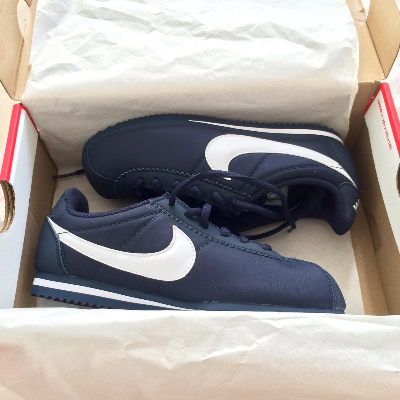 Womens navy best sale blue nike cortez