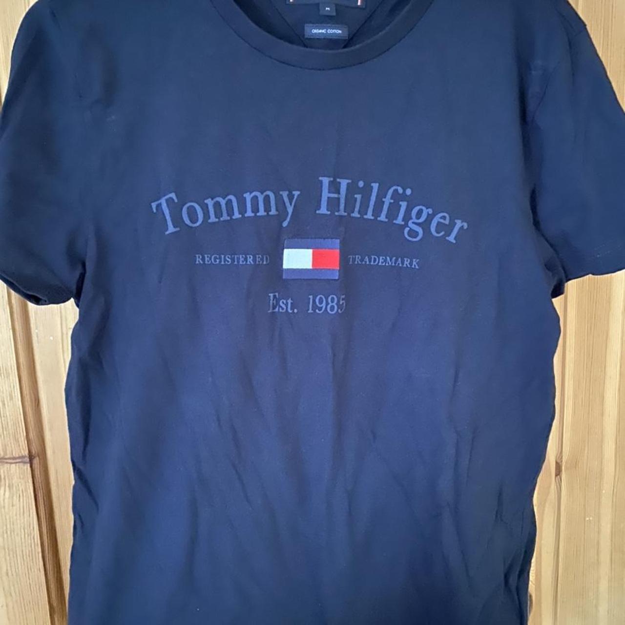 Tommy Hilfiger Men's Navy and Red Tshirt Depop