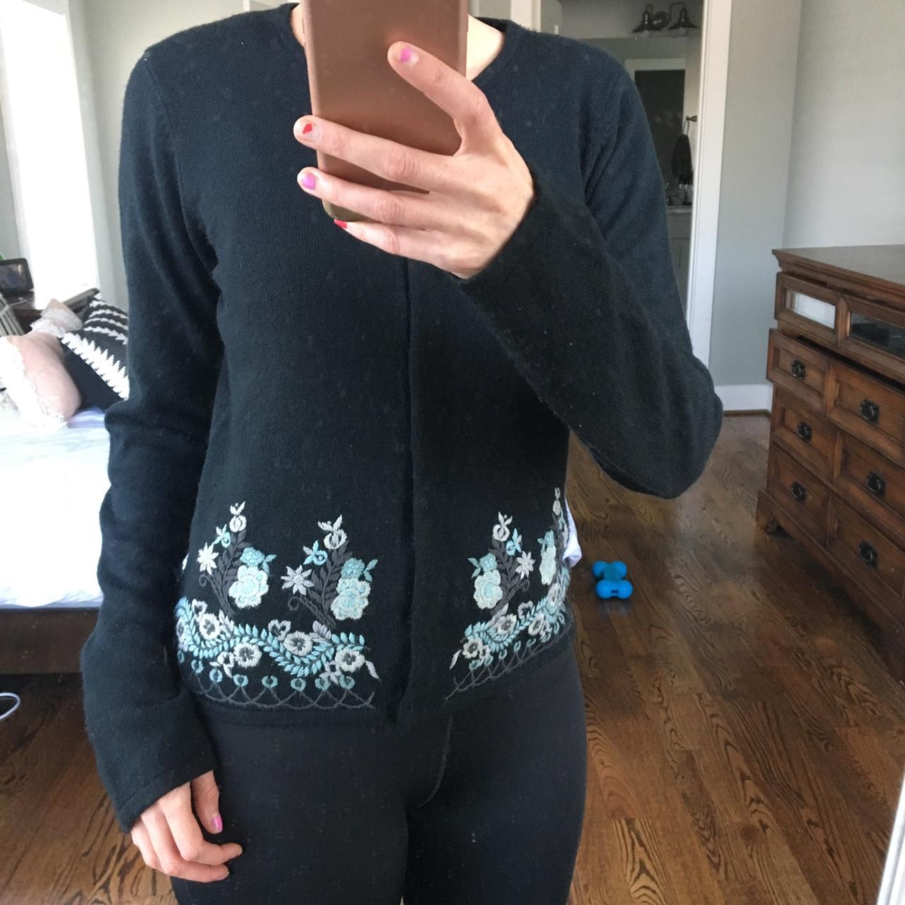 Black cropped sleeved sweater with embroidery I'm - Depop