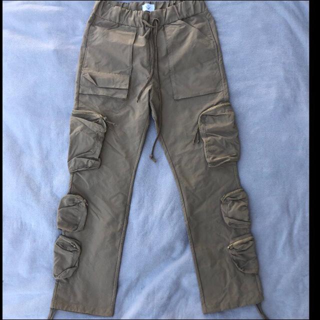 WHO IS JACOV 6 pocket cargo pants Size 28 | medium... - Depop