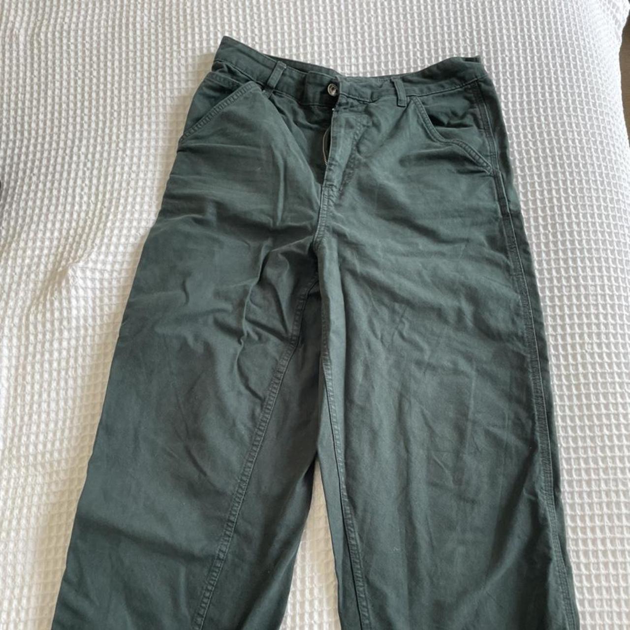 ASOS DESIGN. Wide Leg Green Cargo Pants. #ASOS #Y2K... - Depop