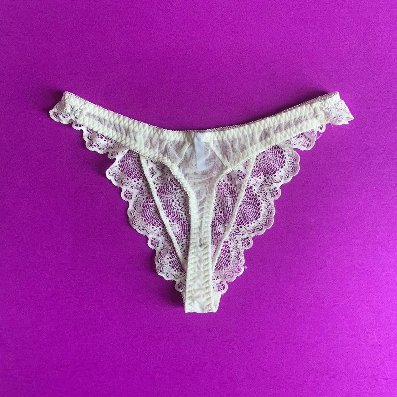 31 Cuccia Intimates Vintage Style Marietta Lace Depop